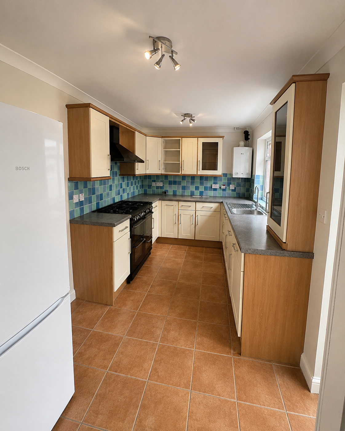 Completed kitchen following water-damage reinstatement